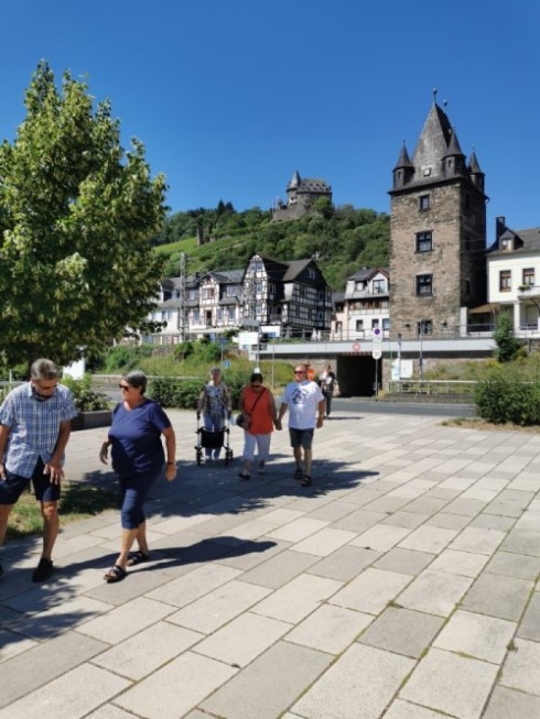 Bacharach41.jpg