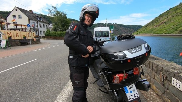 Bacharach7.jpg